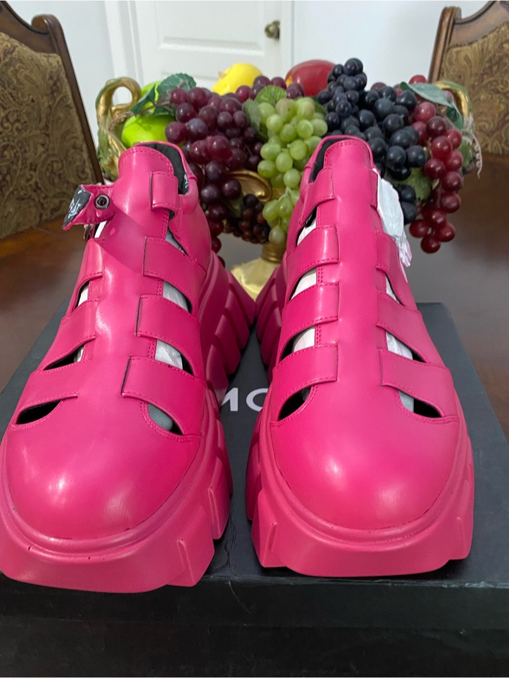 Women's Vibrant Pink Chunky Fisherman Mules